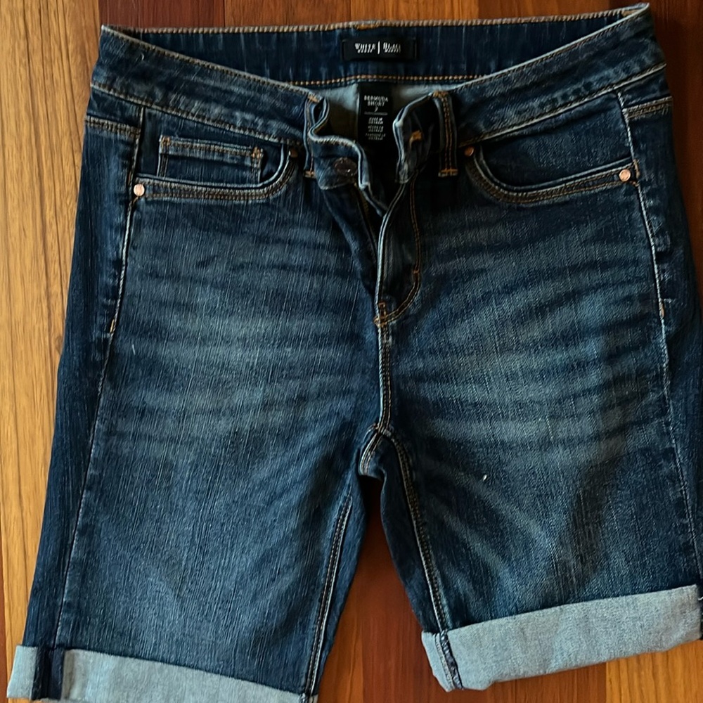 White House black market Bermuda shorts almost like new